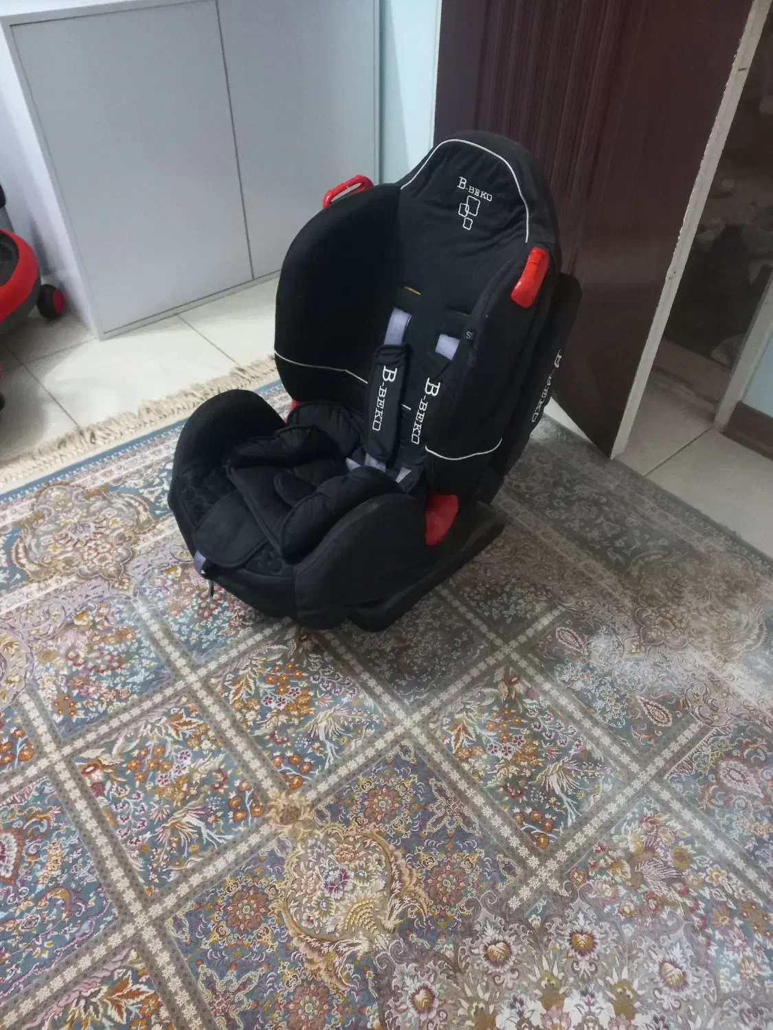 صندلی ماشین کودک|تخت و صندلی بچه|پاکدشت, پاکدشت (مامازند)|دیوار