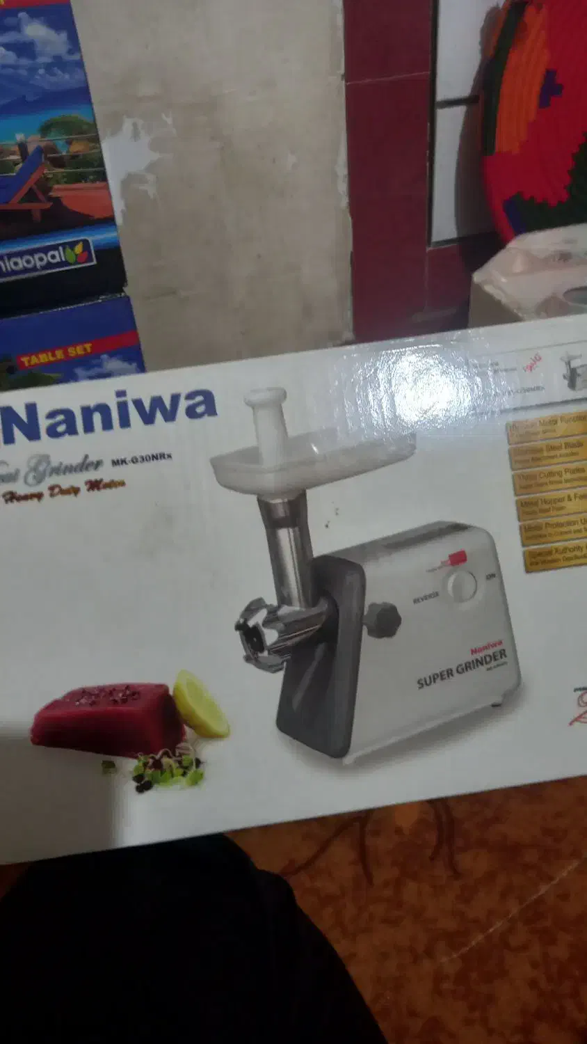 چرخ گوشت نو اصلا استفاده نشده|سایر لوازم برقی|اندیمشک, |دیوار