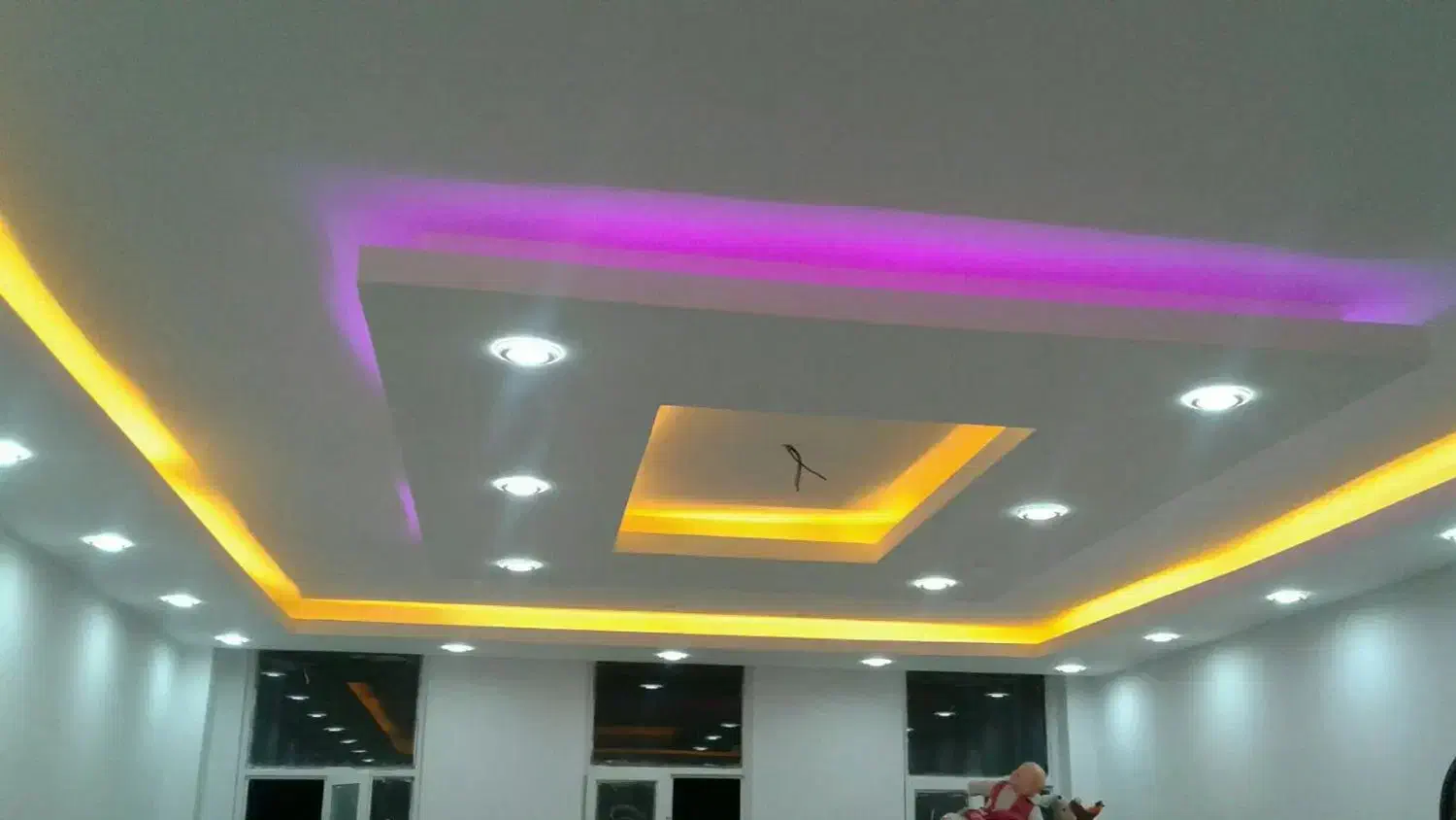 برقکار ساختمان ۲۴ ساعته تضمینی|خدمات پیشه و مهارت|تهران, علم و صنعت|دیوار