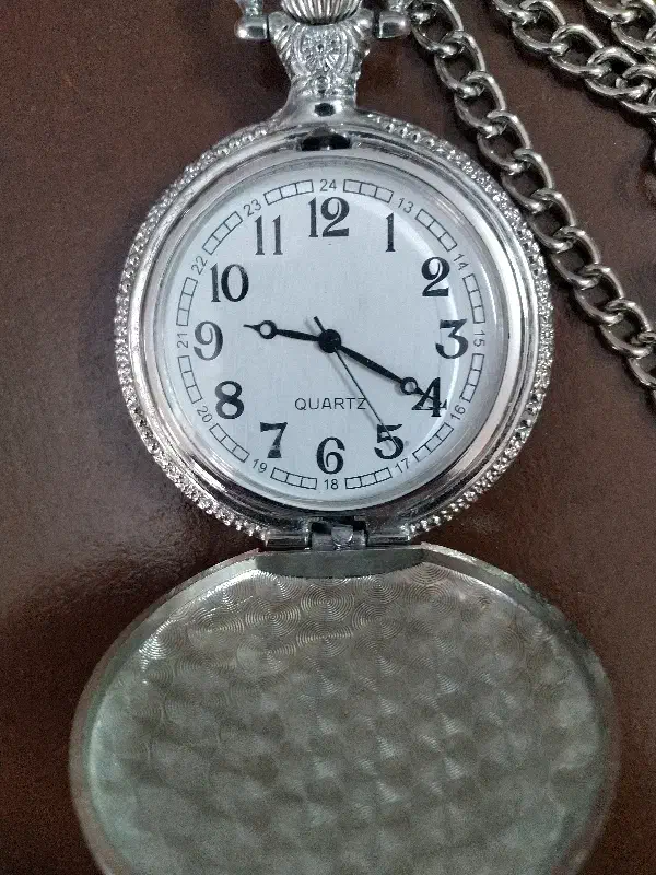 ساعت جیبی|ساعت|میانه, |دیوار