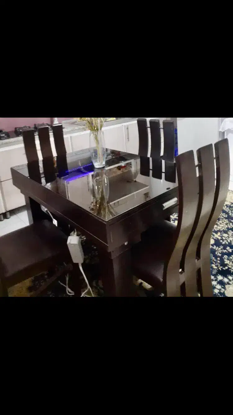 میز ناهار خوری|میز و صندلی غذاخوری|شیراز, وحدت|دیوار