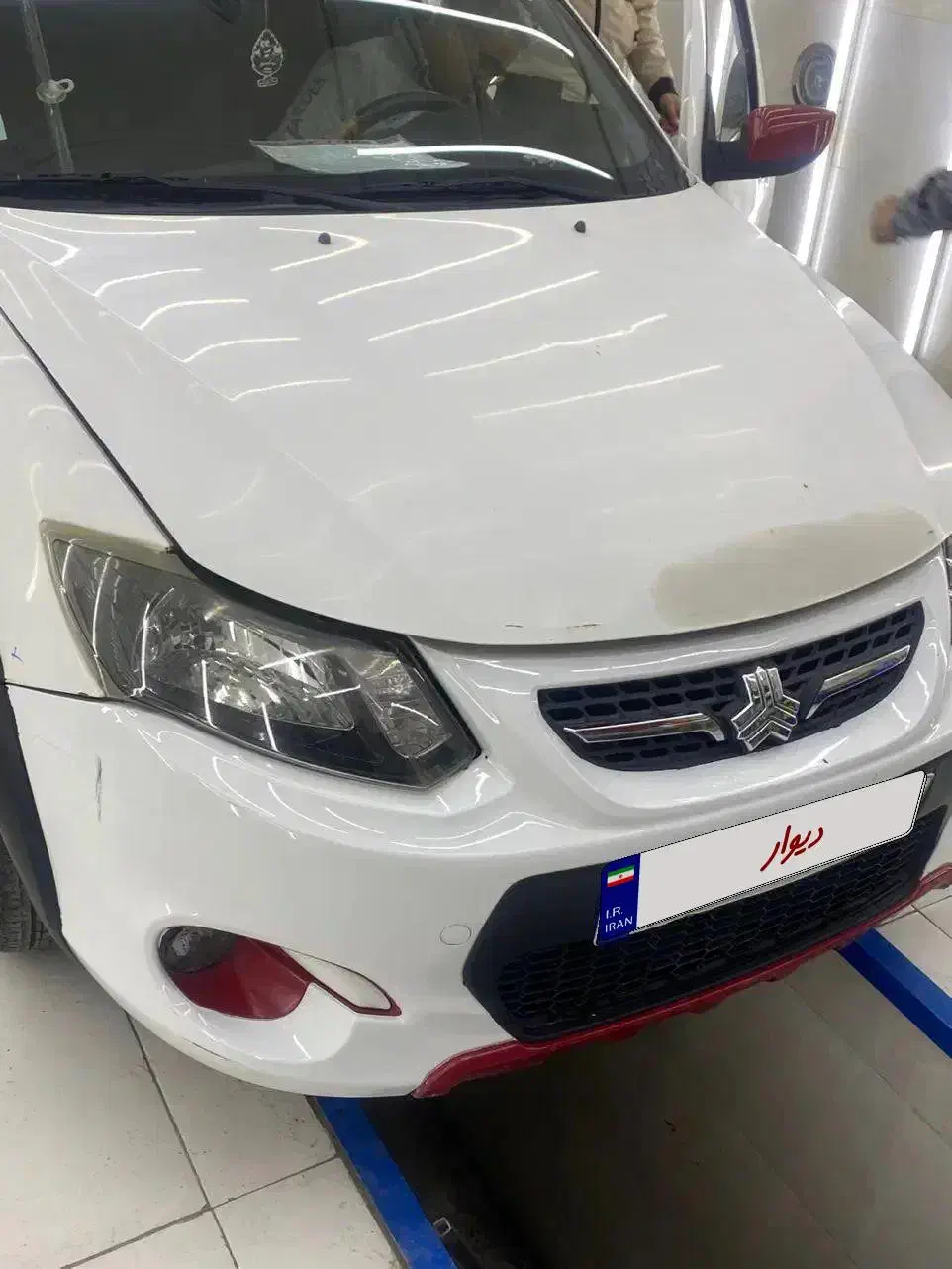 کوییک ۱۴۰۰سفید قرمزR|خودرو سواری و وانت|شیراز, میانرود|دیوار