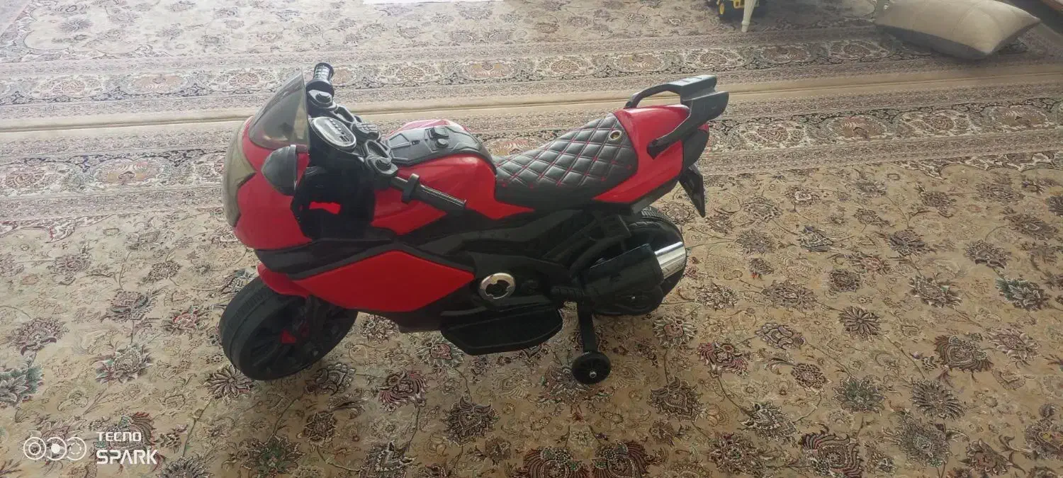 موتور شارژی درحدنو|اسباببازی بچه|بانه, |دیوار