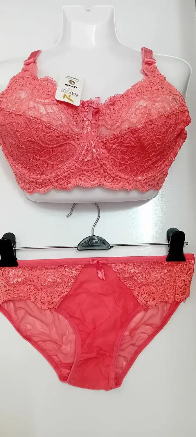 ست گلبهی|لباس|مرند, |دیوار