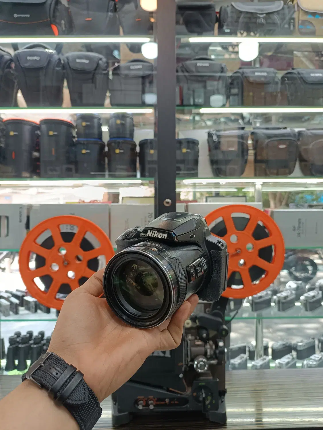 Nikon P900|دوربین عکاسی و فیلمبرداری|تهران, پامنار|دیوار