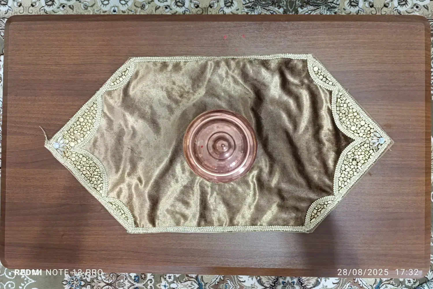 میز و عسلی|مبلمان خانگی و میز عسلی|فولادشهر, C4|دیوار