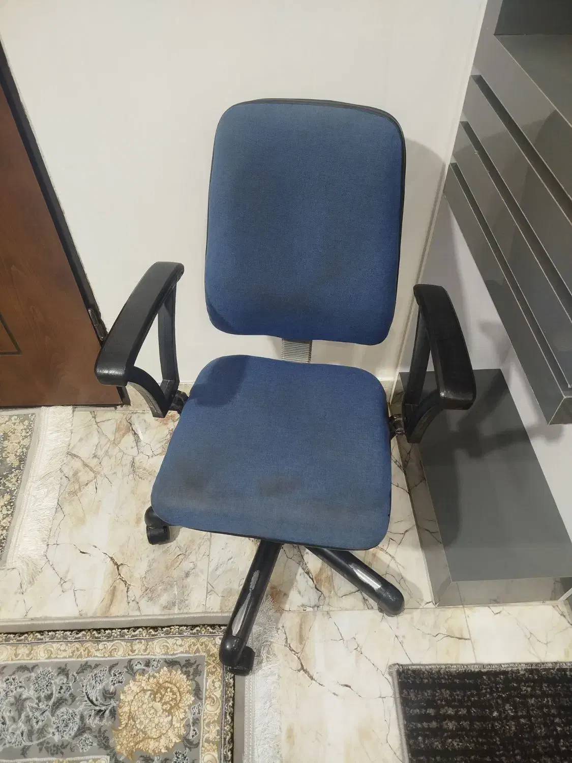 فوری فروش صندلی فوری|صندلی و نیمکت|شاهین دژ, |دیوار