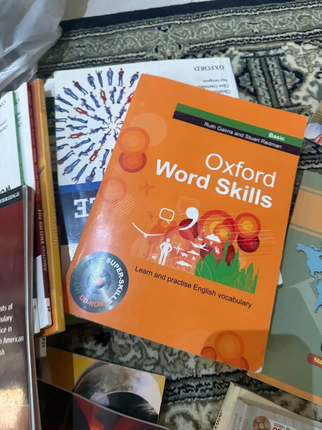 کتاب زبان|کتاب و مجله آموزشی|رشت, گلسار|دیوار