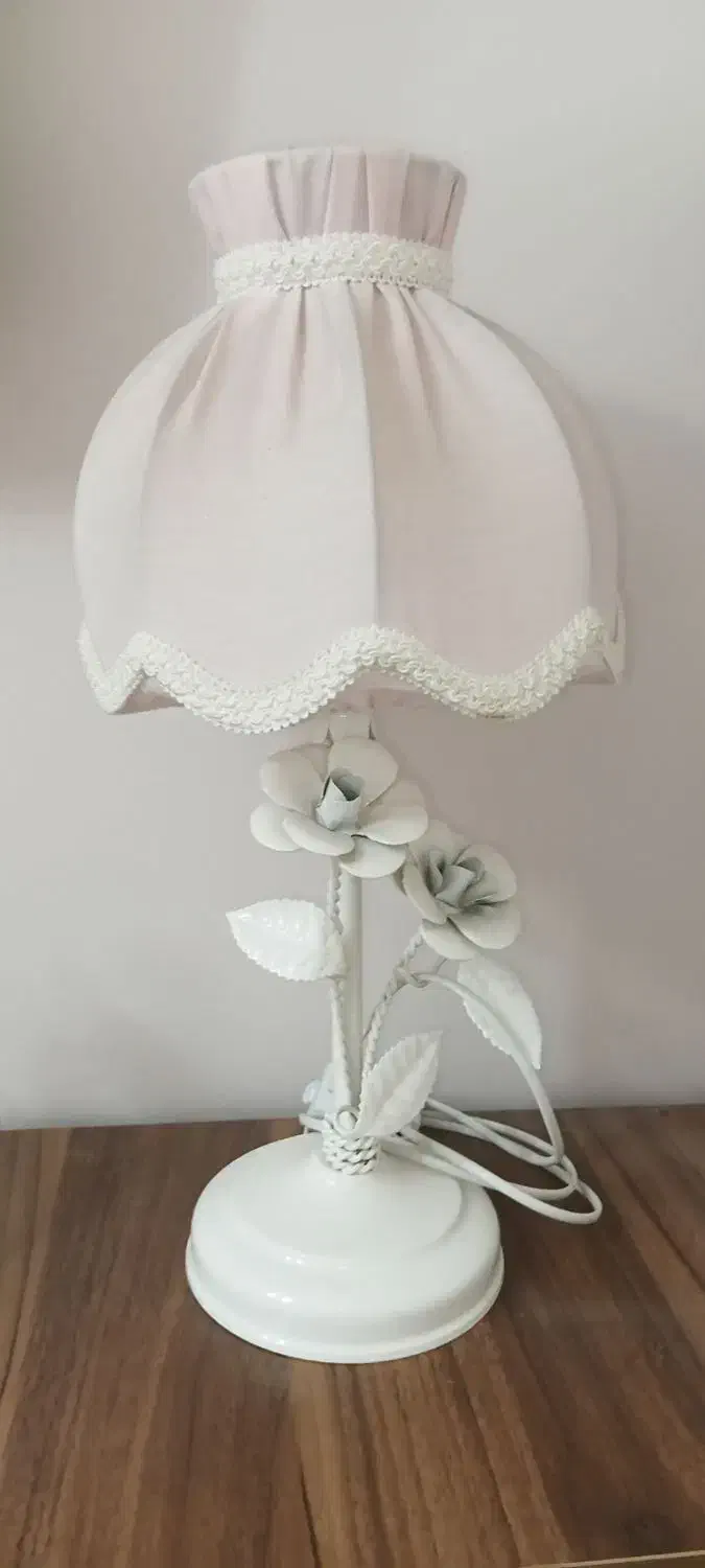 لوستر به همراه آباژور|لوستر و چراغ آویز|تهران, بنی‌هاشم|دیوار