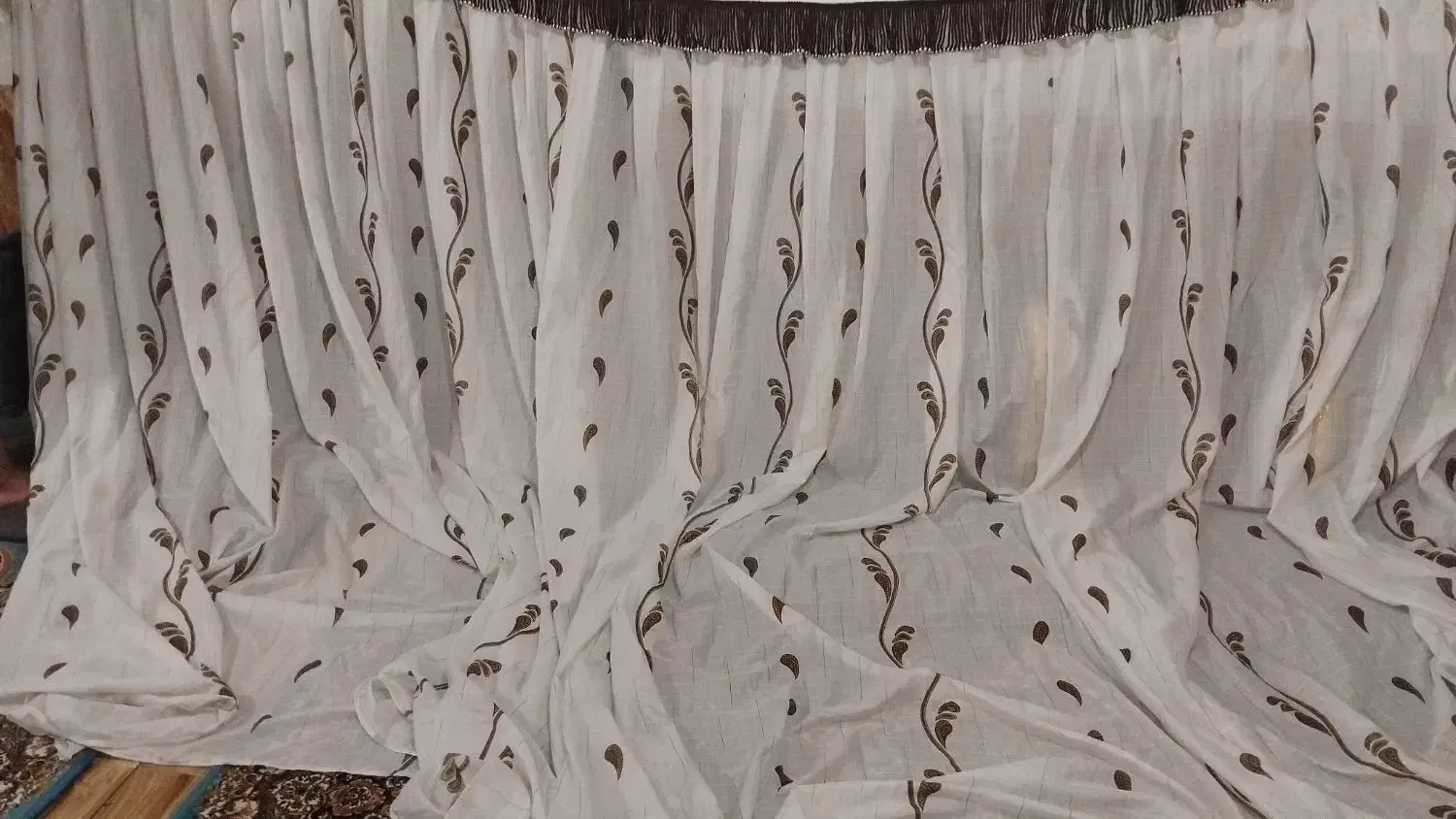 پرده خوب|پرده، رانر، رومیزی|شوط, |دیوار