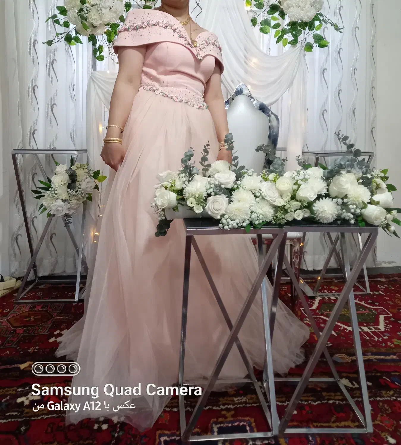 لباس مجلسی|لباس|کلیبر, |دیوار