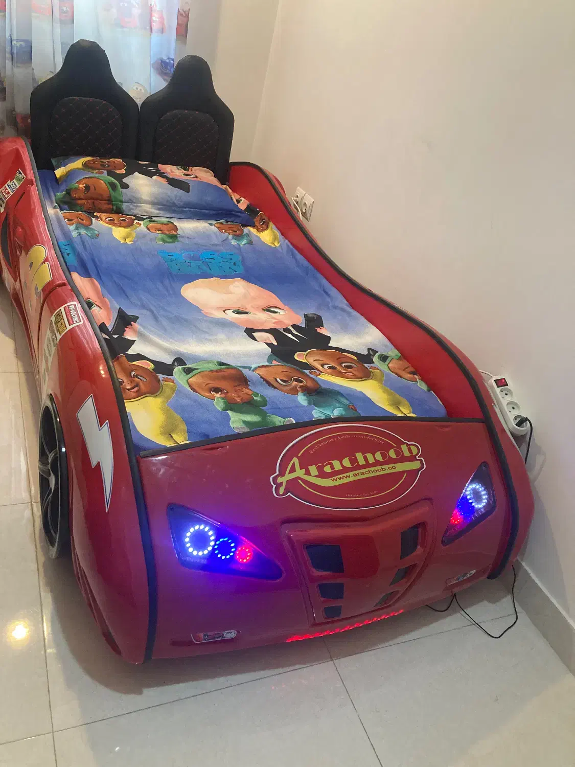 تخت ماشینی کودک|تخت و سرویس خواب|رشت, شهرک پردیسان|دیوار