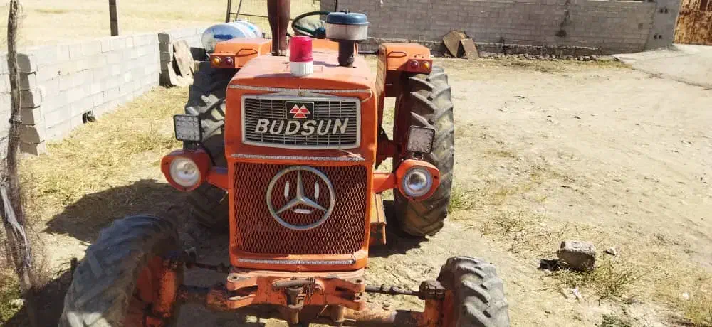 تراکتور رومانی بدون قلاویز وجوش|خودرو سنگین|ایذه, |دیوار