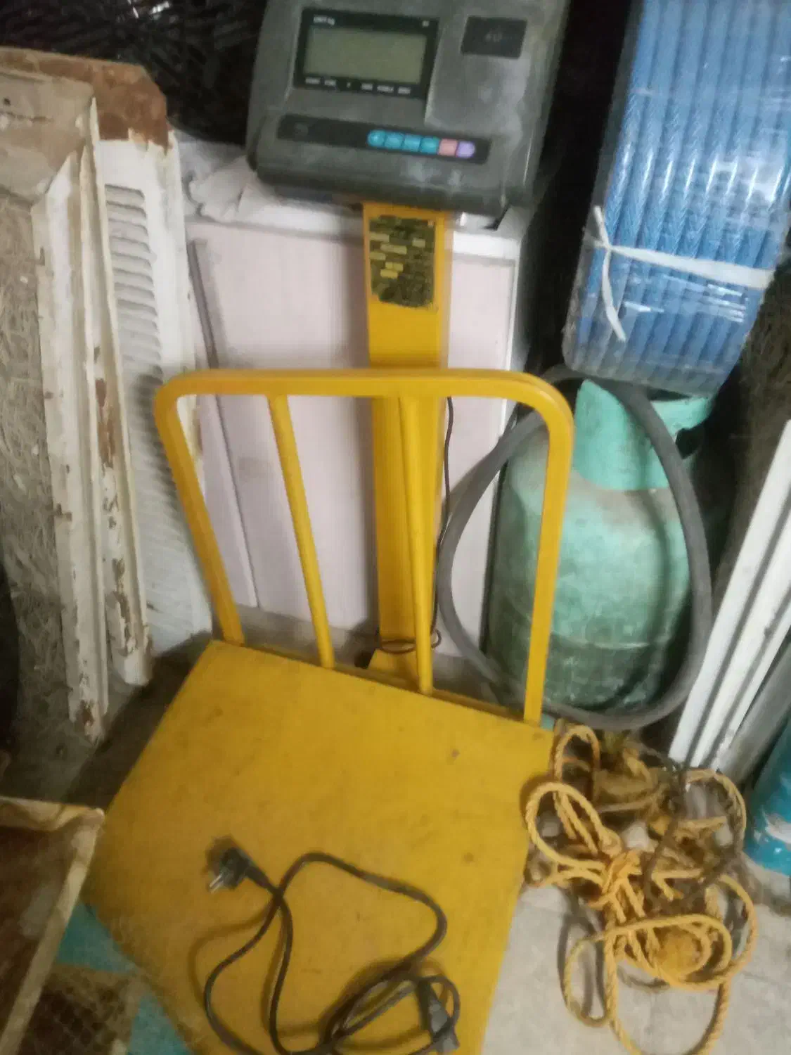 باسکول ۲۰۰ کیلویی|فروشگاه و مغازه|قم, باجک دو|دیوار