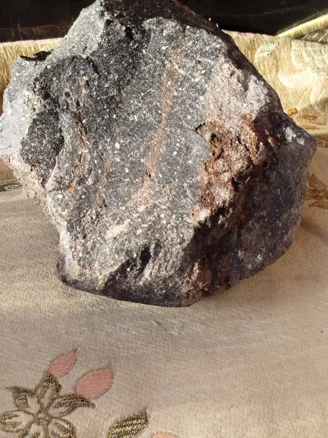 سنگهای بسیار زیبا وجذاب همراه شهاب سنگ|جواهرات|تهران, اکباتان|دیوار