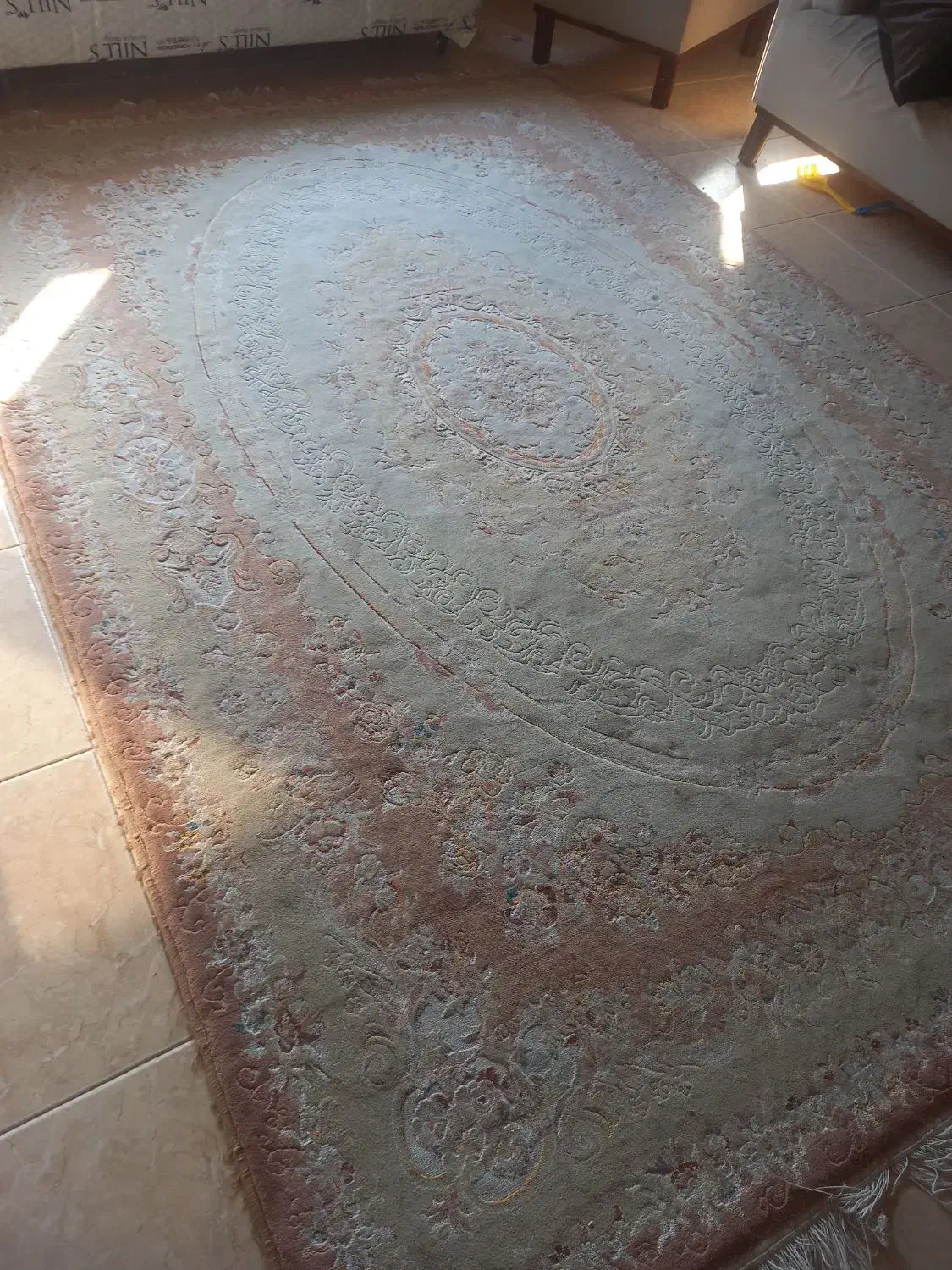 فرش ۶ متری بسیار تمیز|فرش|کیش, |دیوار