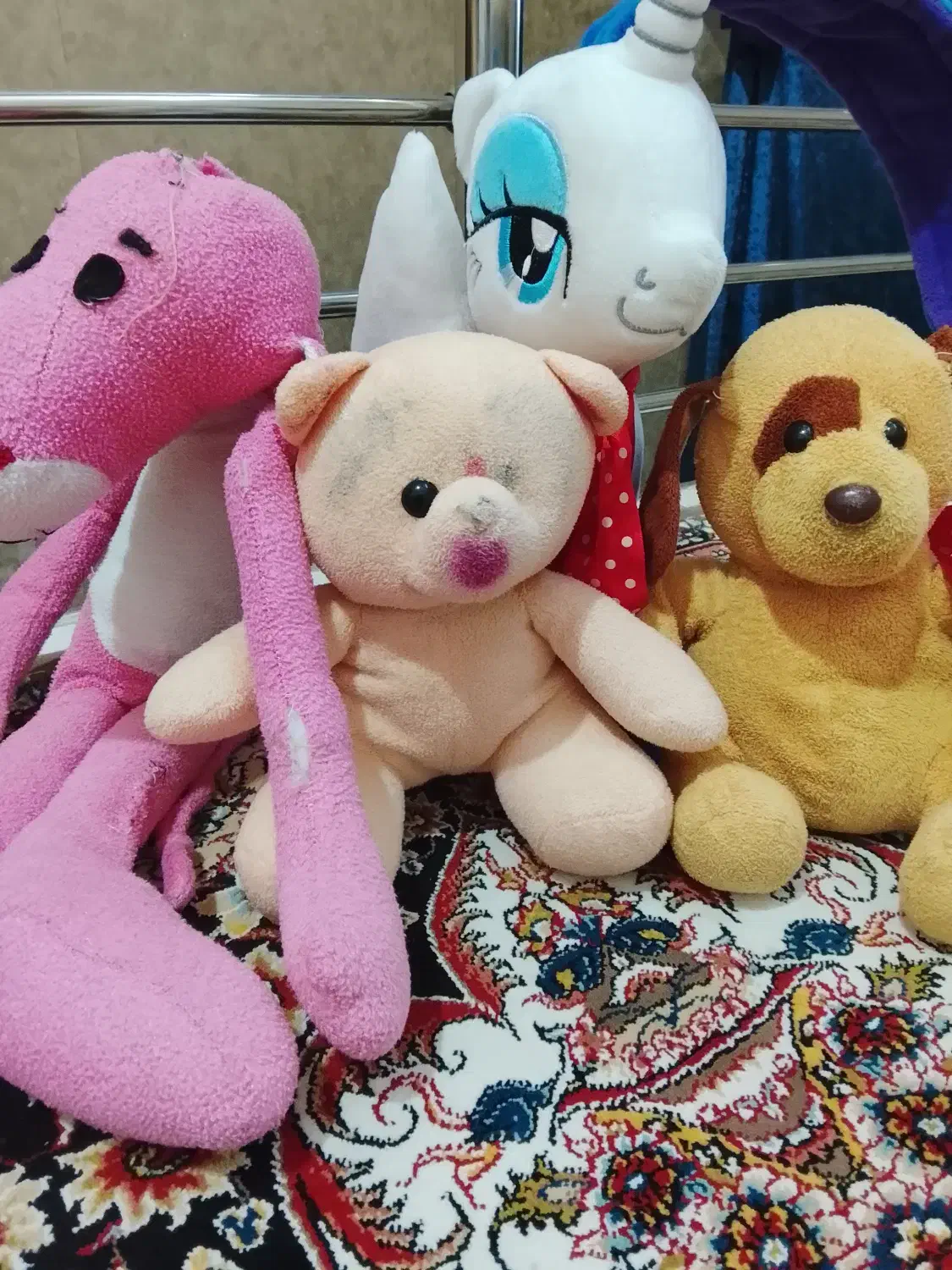 عروسک|اسباب‌‌بازی|کرج, برغان|دیوار