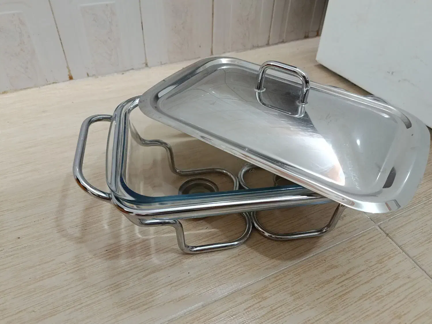 سوفله خوری|ظروف سرو و پذیرایی|شاهین‌شهر, بنیاد ازدواج|دیوار