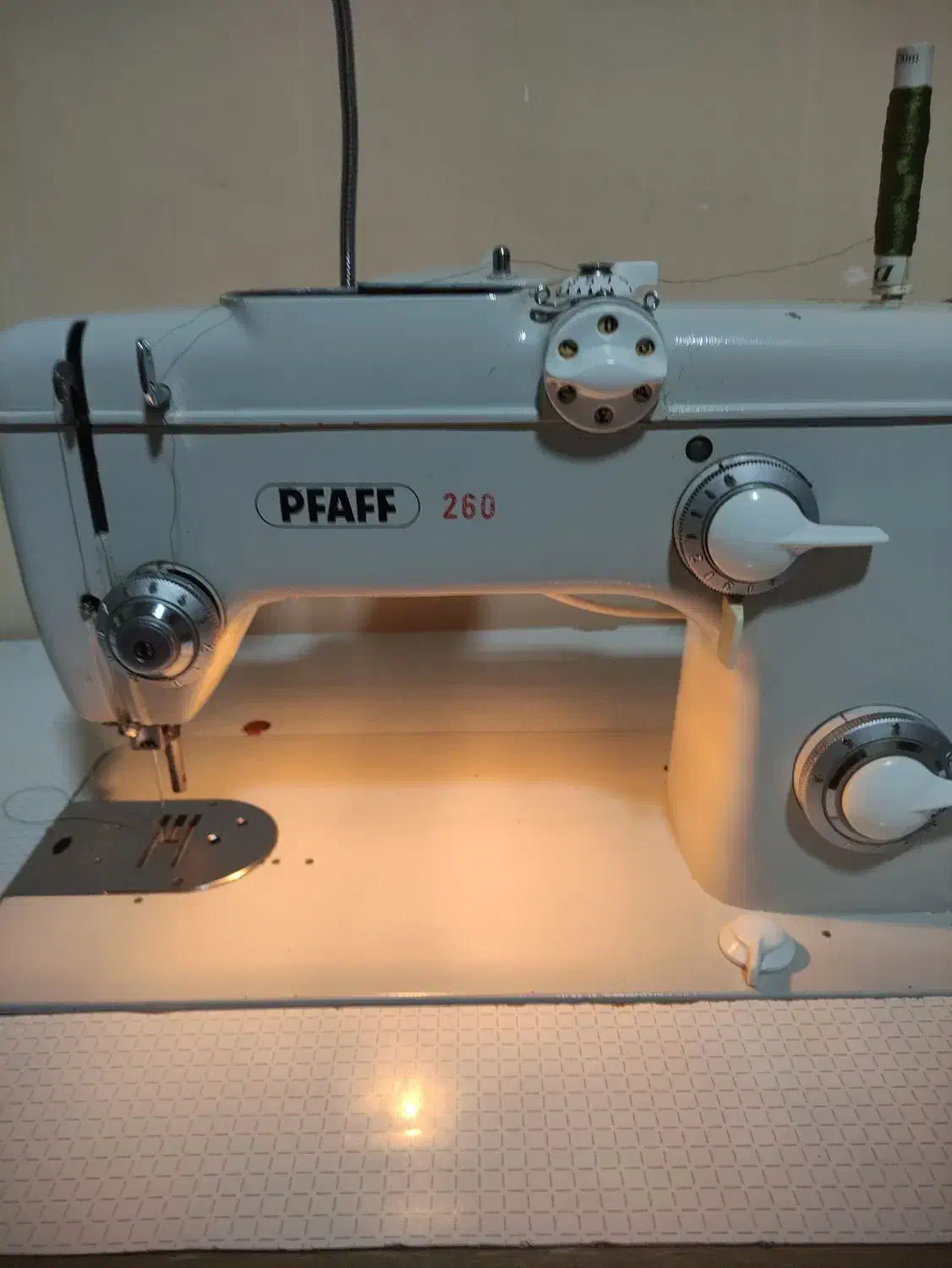 فروش چرخ خیاطی پفاف آلمانی اصل|چرخ خیاطی و ریسندگی|شاهینشهر, عطار|دیوار