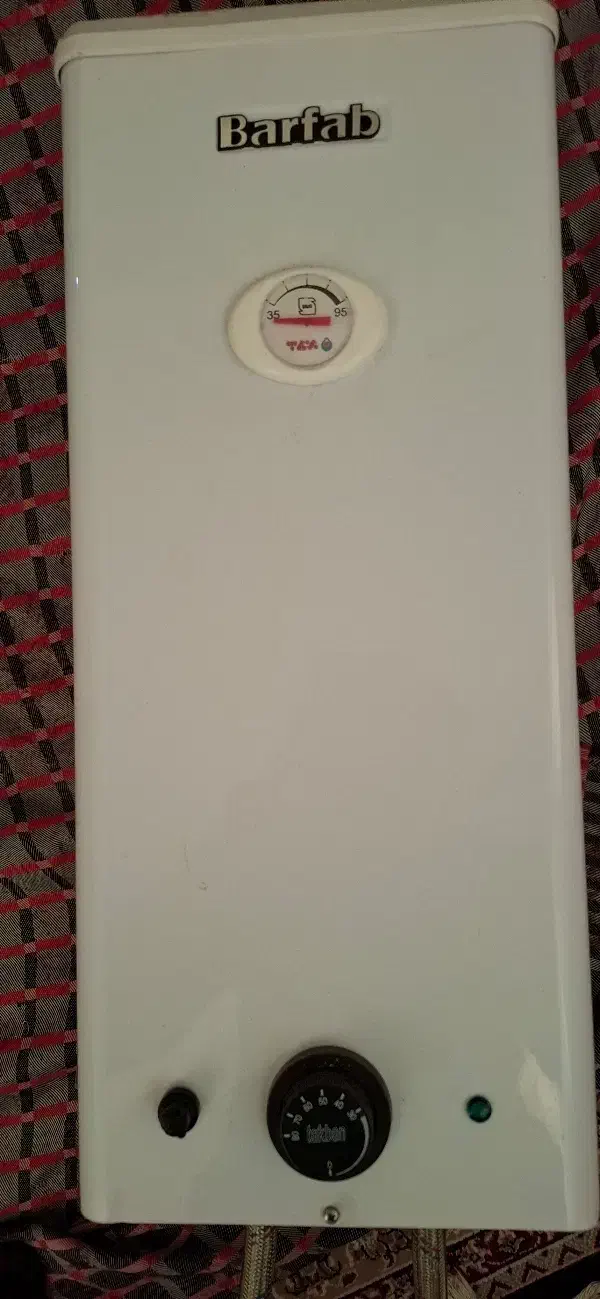 آبگرمکن دیواری برقی برفاب|آبگرمکن، پکیج، شوفاژ|خمین, |دیوار