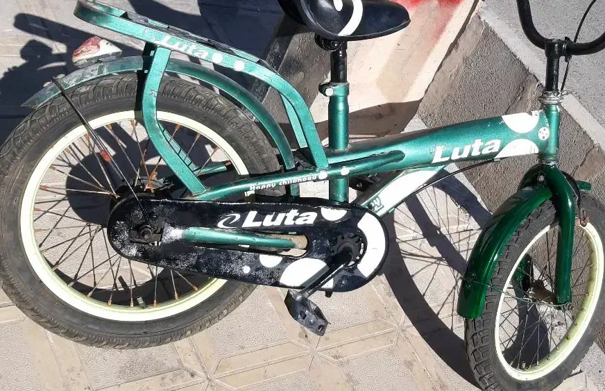 دوچرخه ۱۶ سالم و مرتب قیمت مناسب|دوچرخه، اسکیت، اسکوتر|بیرجند, |دیوار