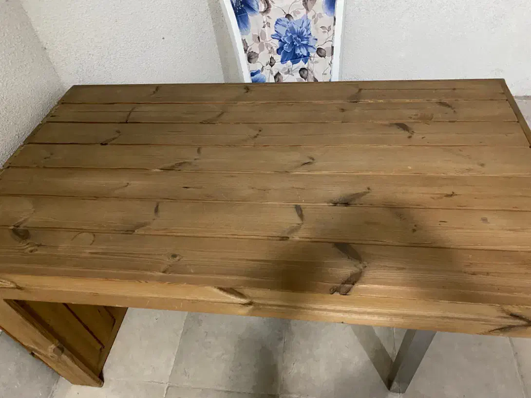 میز تحریر چوبی اصل و سالم|میز تحریر و کامپیوتر|پردیس, فاز ۸|دیوار