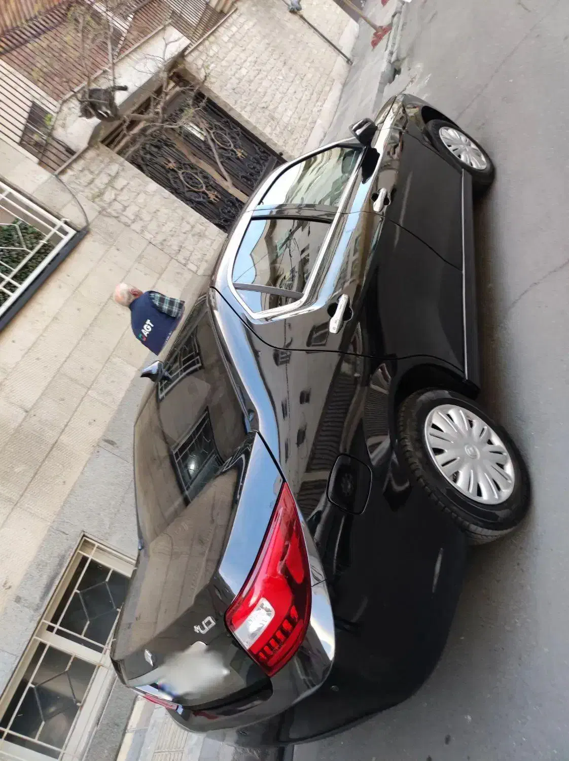 دنا پلاس 5 دنده مهر ۱۴۰۲، کارکرد کم و بیمه کامل|خودرو سواری و وانت|تهران, مینای شمالی (مخبر)|دیوار