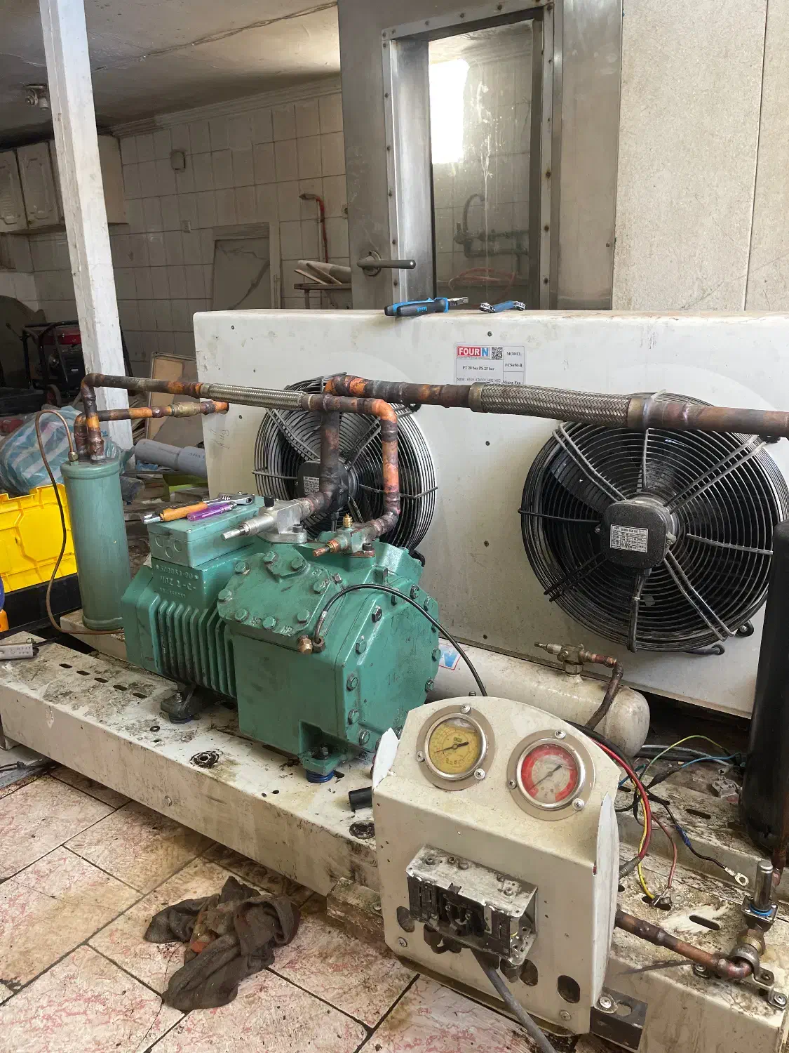 سردخانه چیلر تونل انجماد ایس بانک|ماشین‌آلات صنعتی|ارومیه, |دیوار