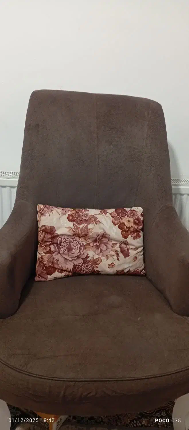 مبل۷نفره|مبلمان خانگی و میز عسلی|سنقر, |دیوار