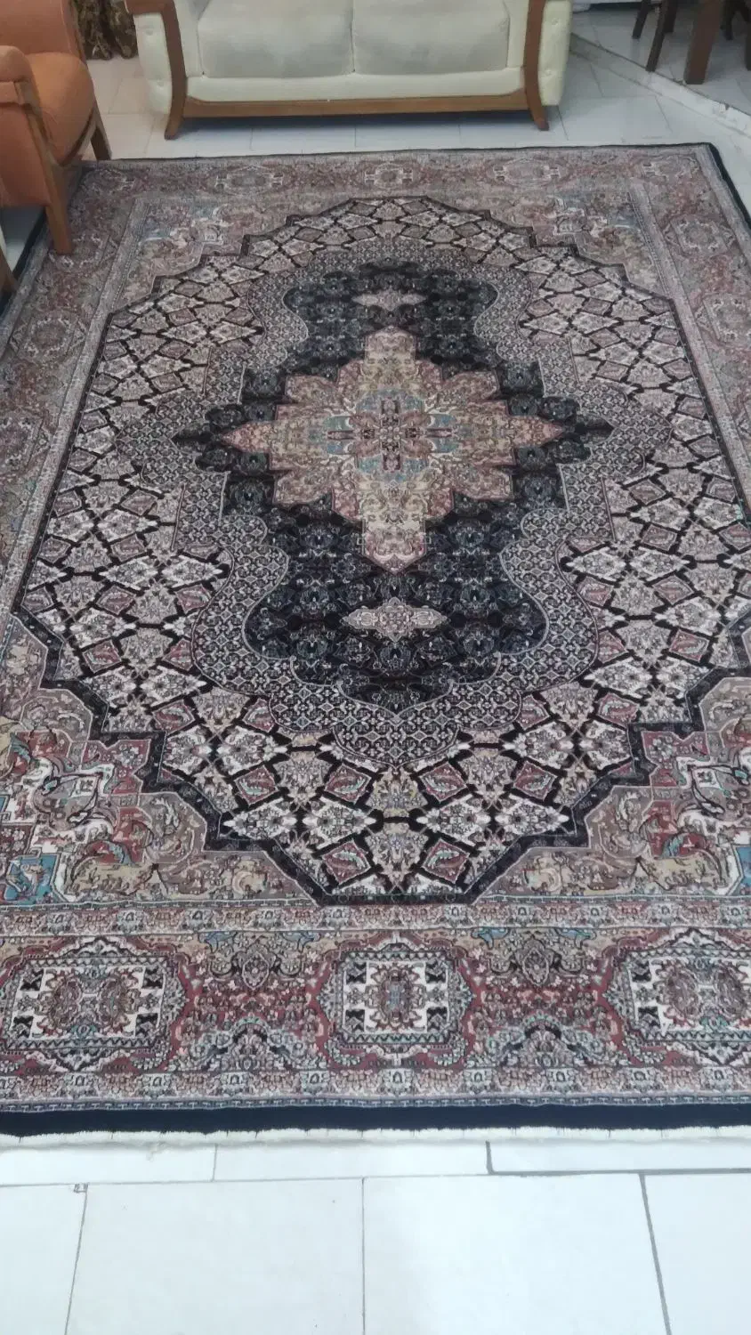 فرش مهاجران|فرش|مهاجران, |دیوار