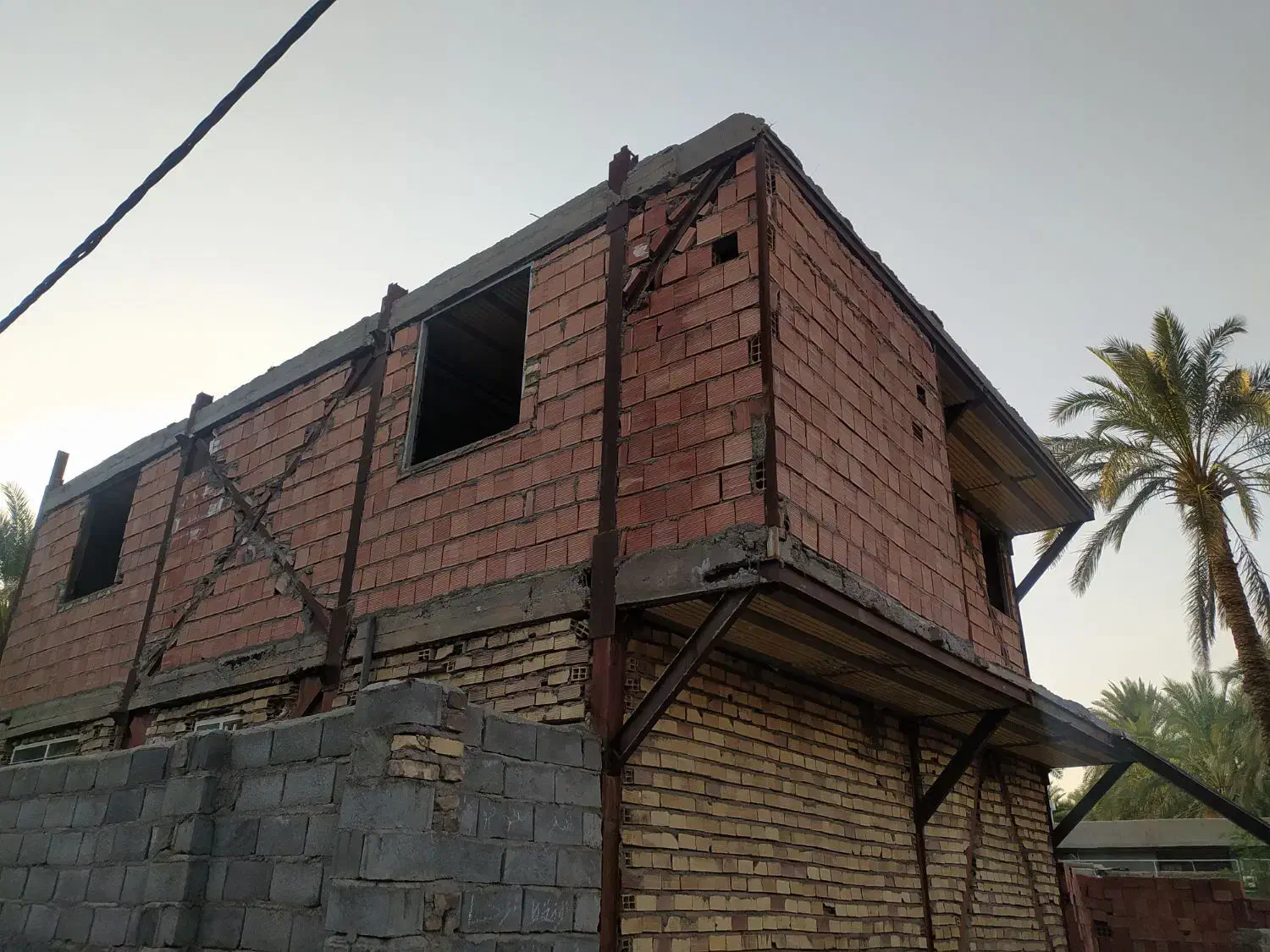 خانه نیمساز طبقه بالا فردوسی12|فروش آپارتمان|بم, |دیوار