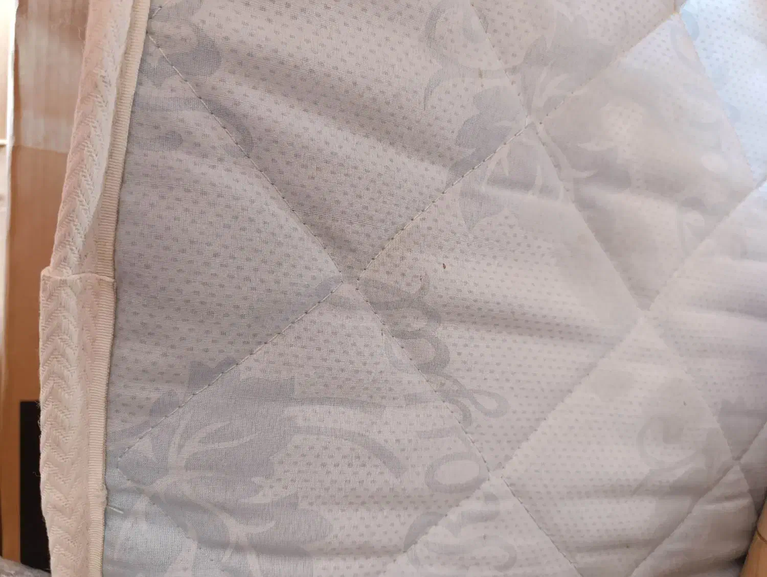 تشک طبی کودک|تشک تختخواب|کلاچای, |دیوار