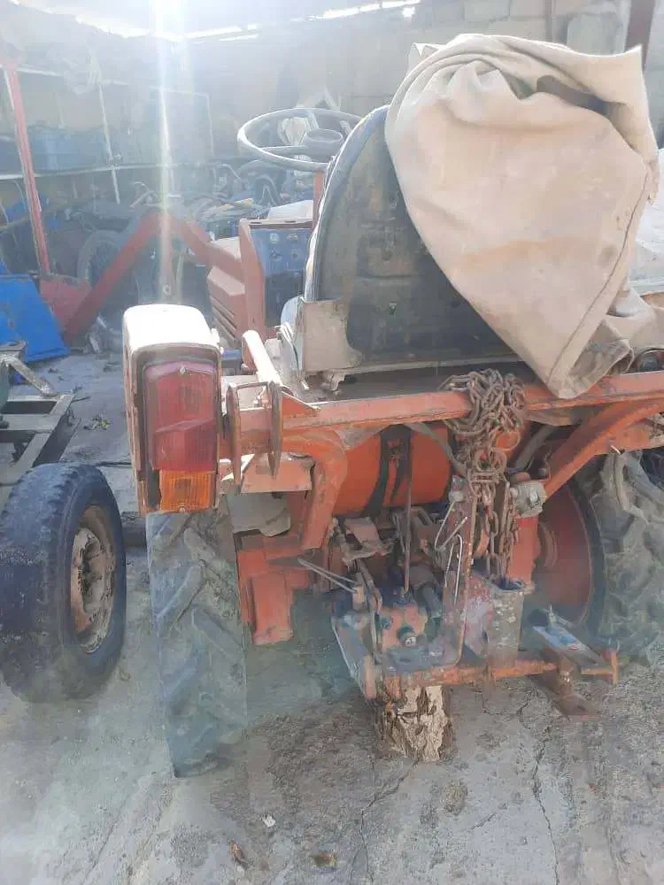 تراکتور باغی روسی|خودرو سنگین|شوط, |دیوار