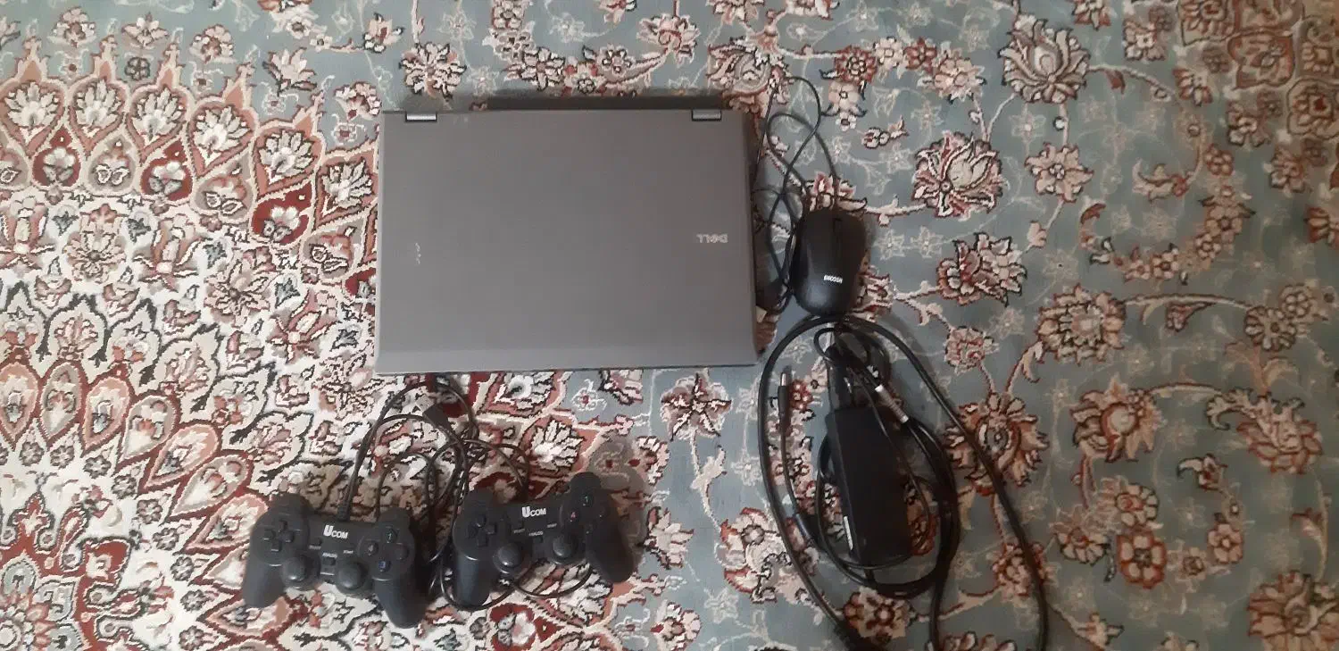 لب تاپ|تبلت|یاسوج, |دیوار