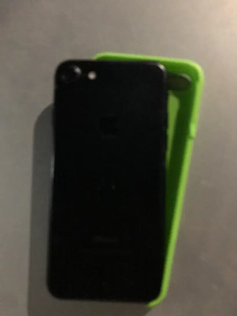 آیفون ۷ ۱۲۸ LLA|موبایل|مشهد, بهاران|دیوار