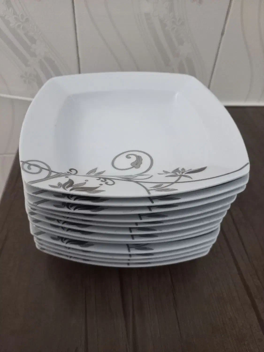 ظروف چینی|ظروف سرو و پذیرایی|بروجرد, |دیوار