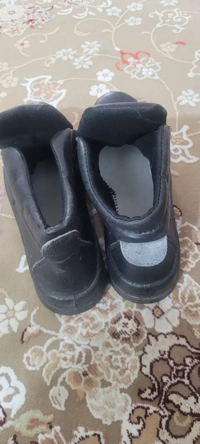 کفش ایمنی|کیف، کفش، کمربند|بستان آباد, |دیوار