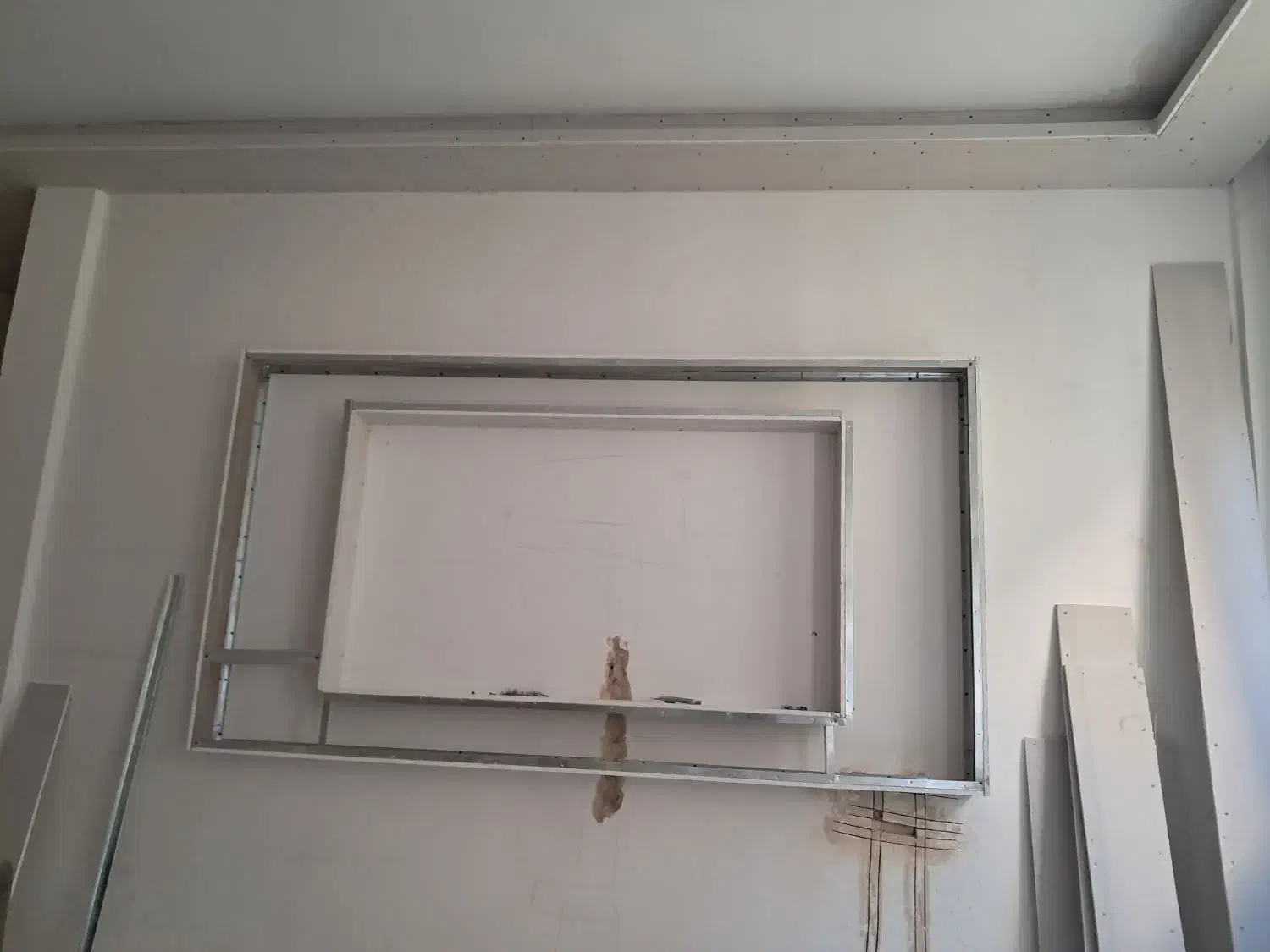 تخریب پنل گچی گچکاری کاشی کاری کناف کاری لوله کشی|خدمات پیشه و مهارت|تهران, پاسداران|دیوار