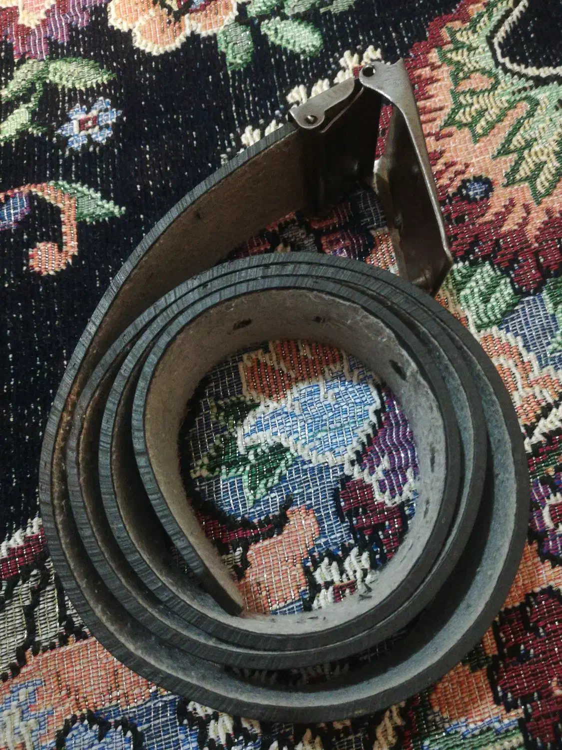 کمربند|کیف، کفش، کمربند|مراغه, |دیوار