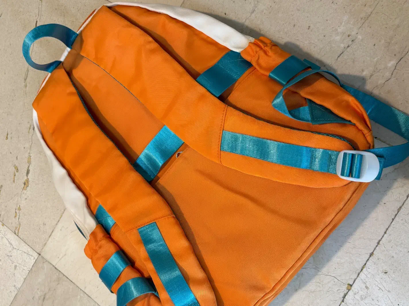 کوله/ کیف|کیف، کفش، کمربند|تهران, پرستار|دیوار