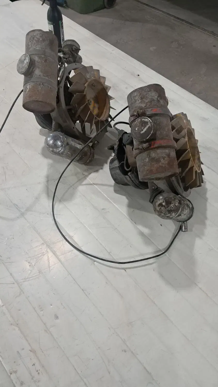 ۲ عدد موتور تک سیلندر بنزینی آلمانی|عمده‌فروشی|شهریار, رضی آباد پایین|دیوار