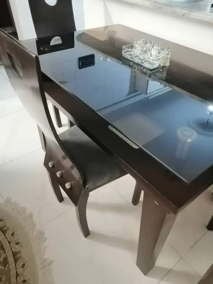 میز ناهار خوری|میز و صندلی غذاخوری|ساری, |دیوار