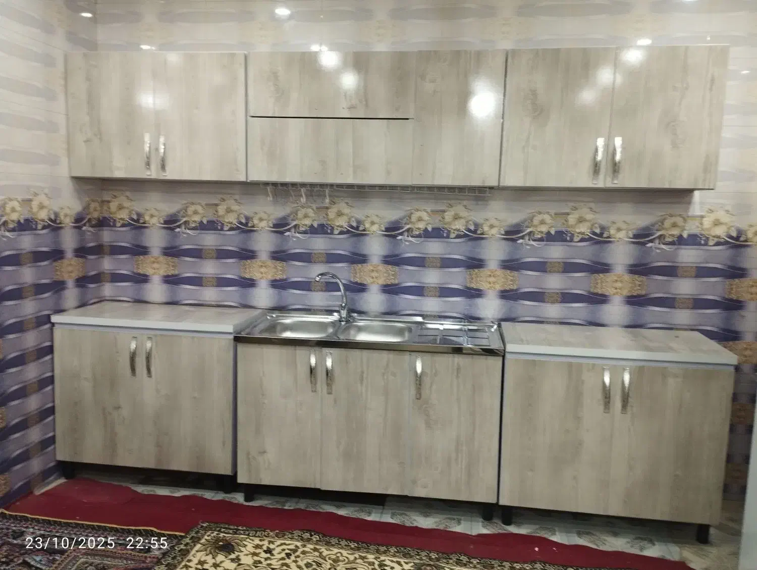 نصاب کابینت و شیرآلات ساختمانی|خدمات پیشه و مهارت|کنارک, |دیوار