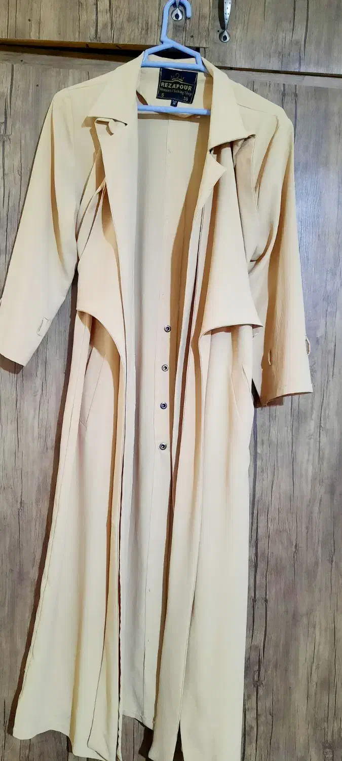 مانتو نو|لباس|زاهدان, |دیوار