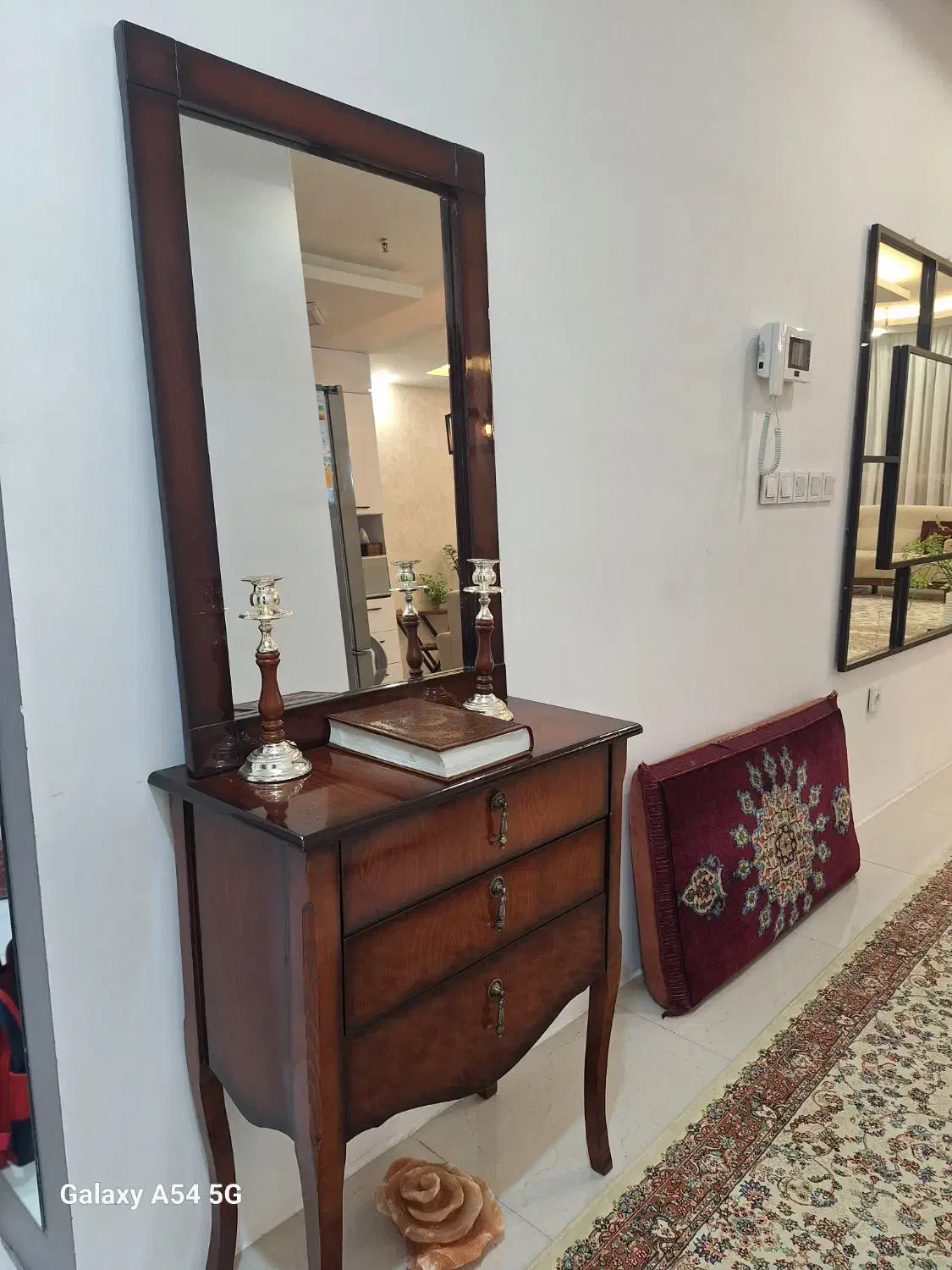 میز کنسول اینه دراور اینه شمعدان مناسب عروس|بوفه، ویترین، کنسول|مشهد, جاهد شهر|دیوار