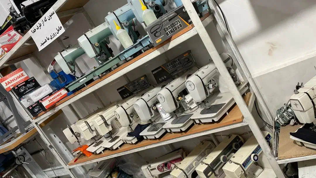 چرخ خیاطی سردوز ۳.۴.۵نخ فروش و تعویض نقد واقساط|چرخ خیاطی و ریسندگی|قم, سید معصوم|دیوار