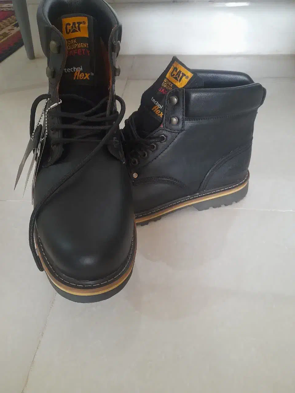 کفش نو|کیف، کفش، کمربند|قم, شهرک امام حسن|دیوار