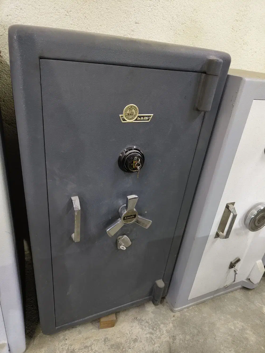 گاوصندوق ۷۵۰ کاوه نسوز|ابزارآلات|تهران, خلیج فارس|دیوار