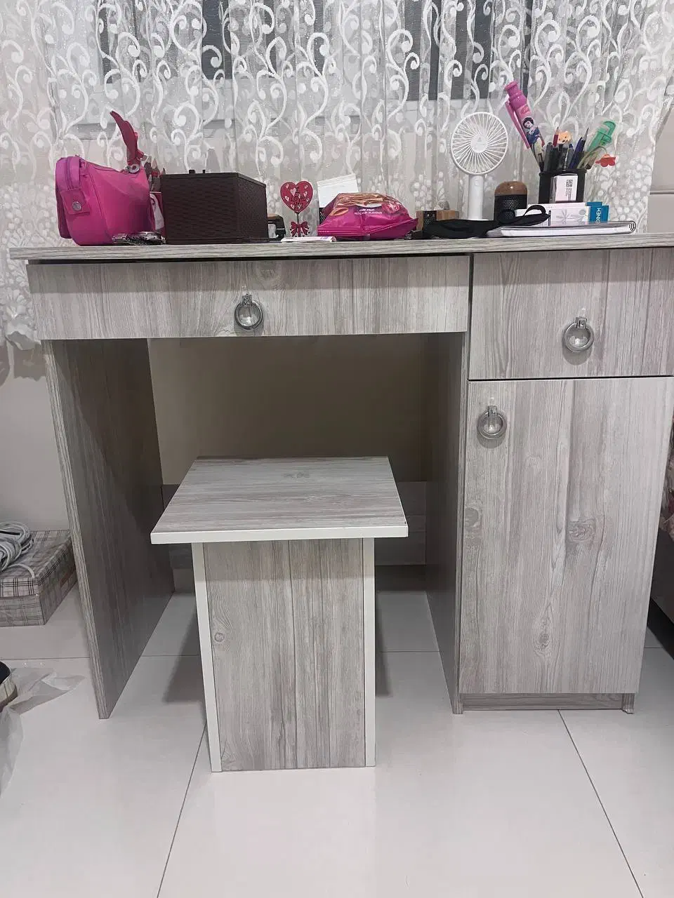 سرویس خواب|تخت و سرویس خواب|فردیس, فردیس|دیوار