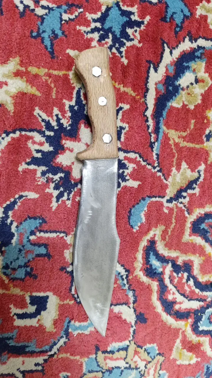 چاقو|کلکسیون اشیاء عتیقه|خمینی‌شهر, |دیوار